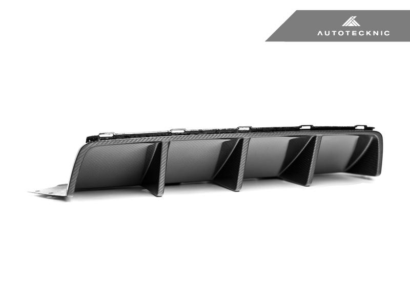 AutoTecknic Dry Carbon Competition Center Diffuser- F10 M5
