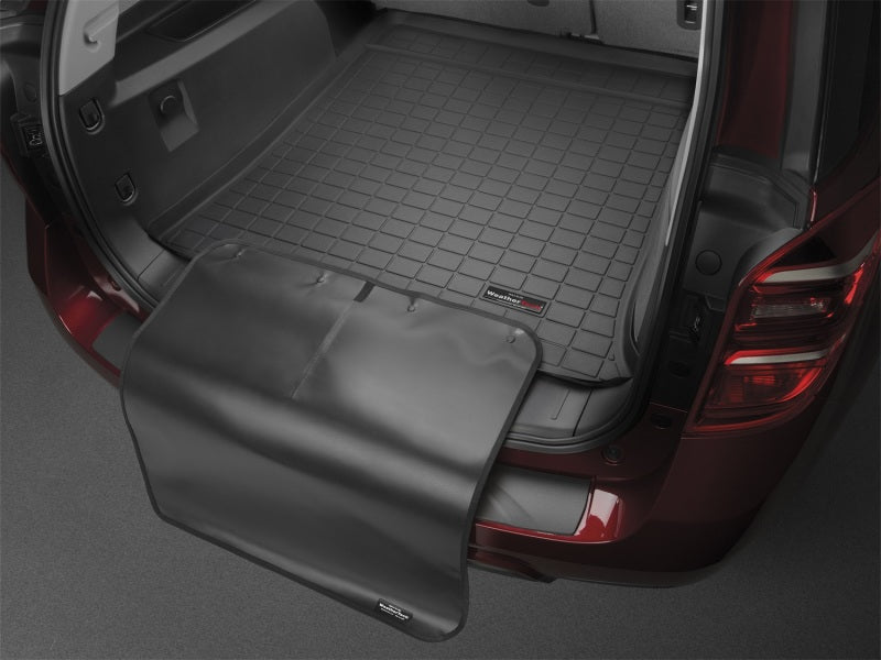 WeatherTech 2022+ Infiniti QX60 Behind 2nd Row Seating Cargo Liner w/Bumper Protector - Black